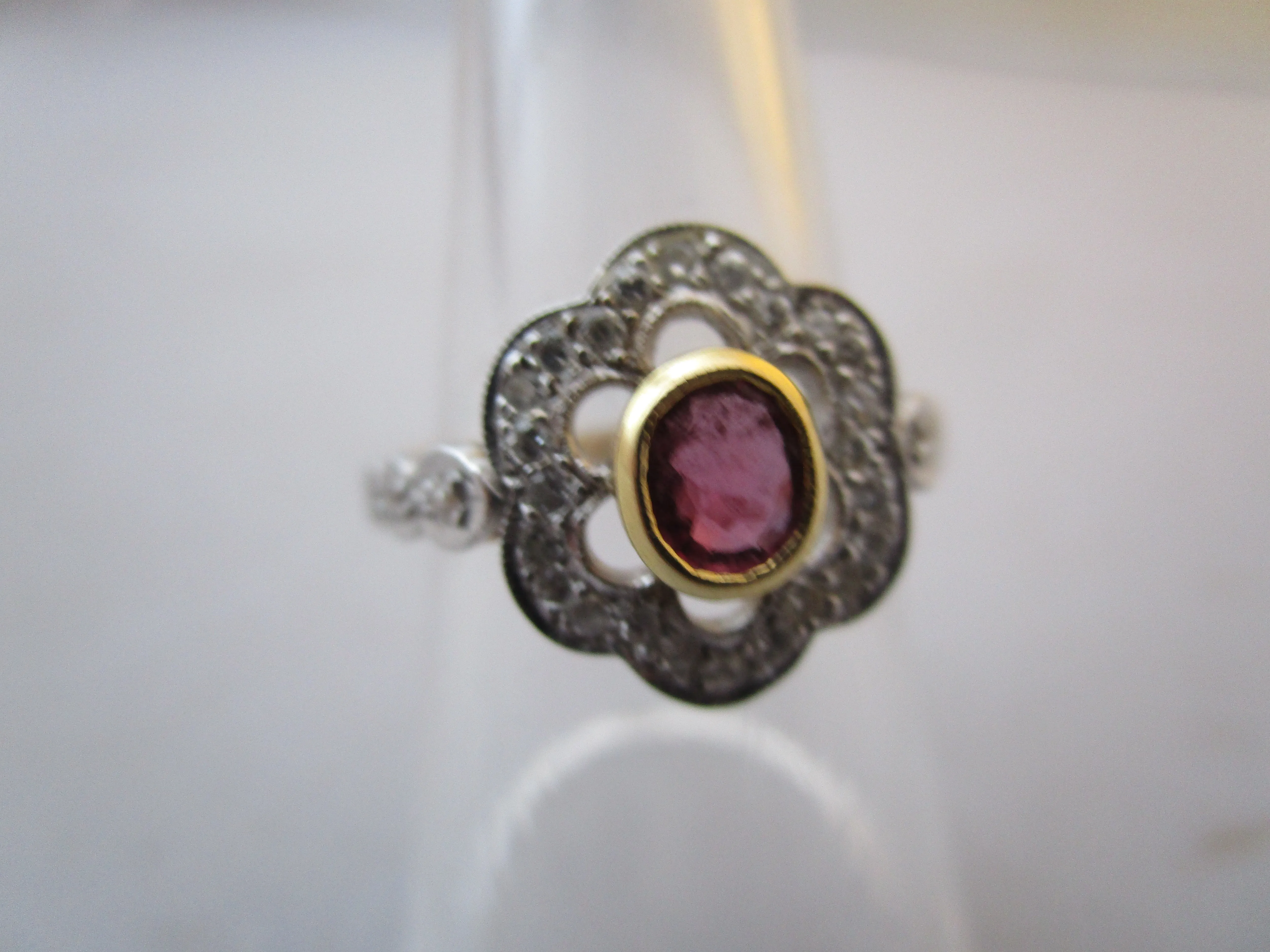 18K Gold Ruby And Diamond Floral Cluster Ring Vintage c1987