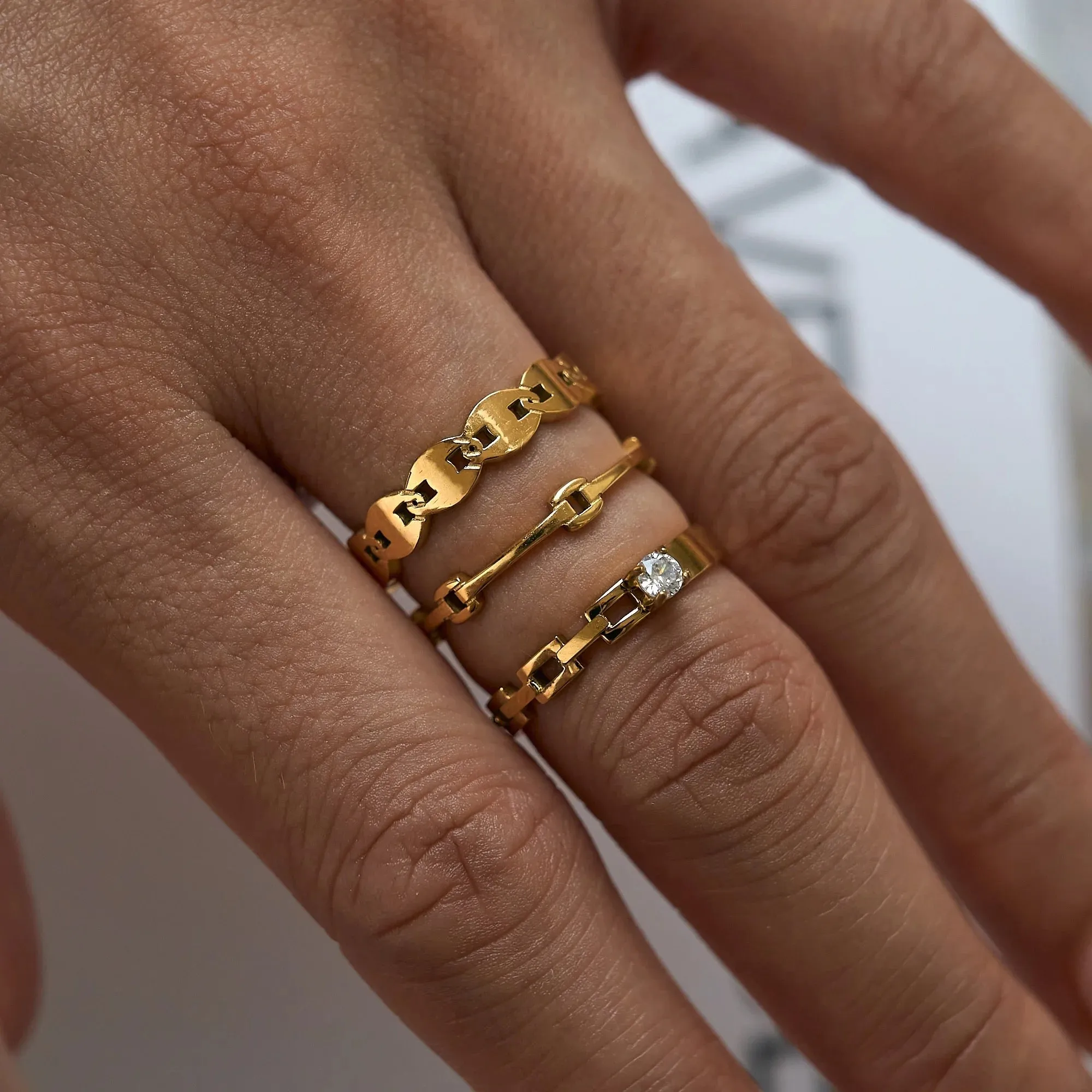 Dainty Mariner Band Ring