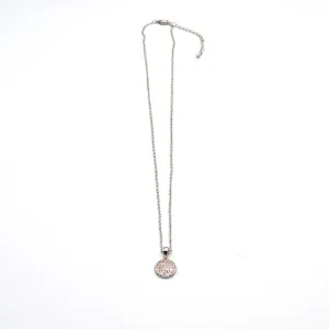 Glimmer necklace