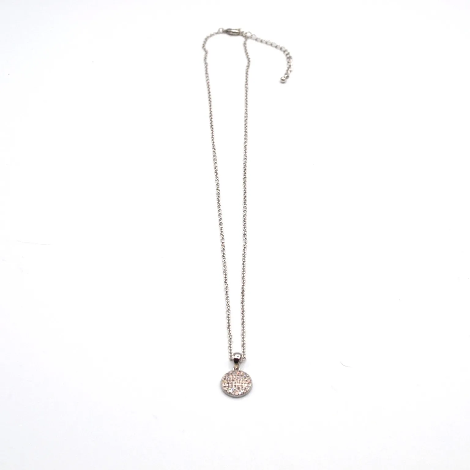Glimmer necklace