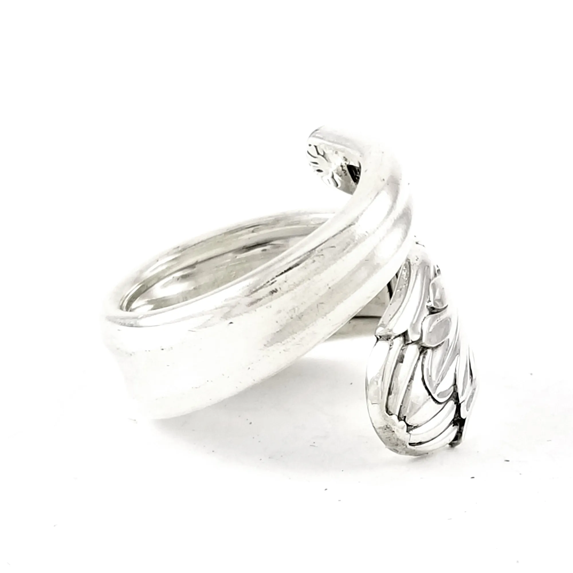 Holmes & Edwards Danish Princess Wrap Around Spoon Ring