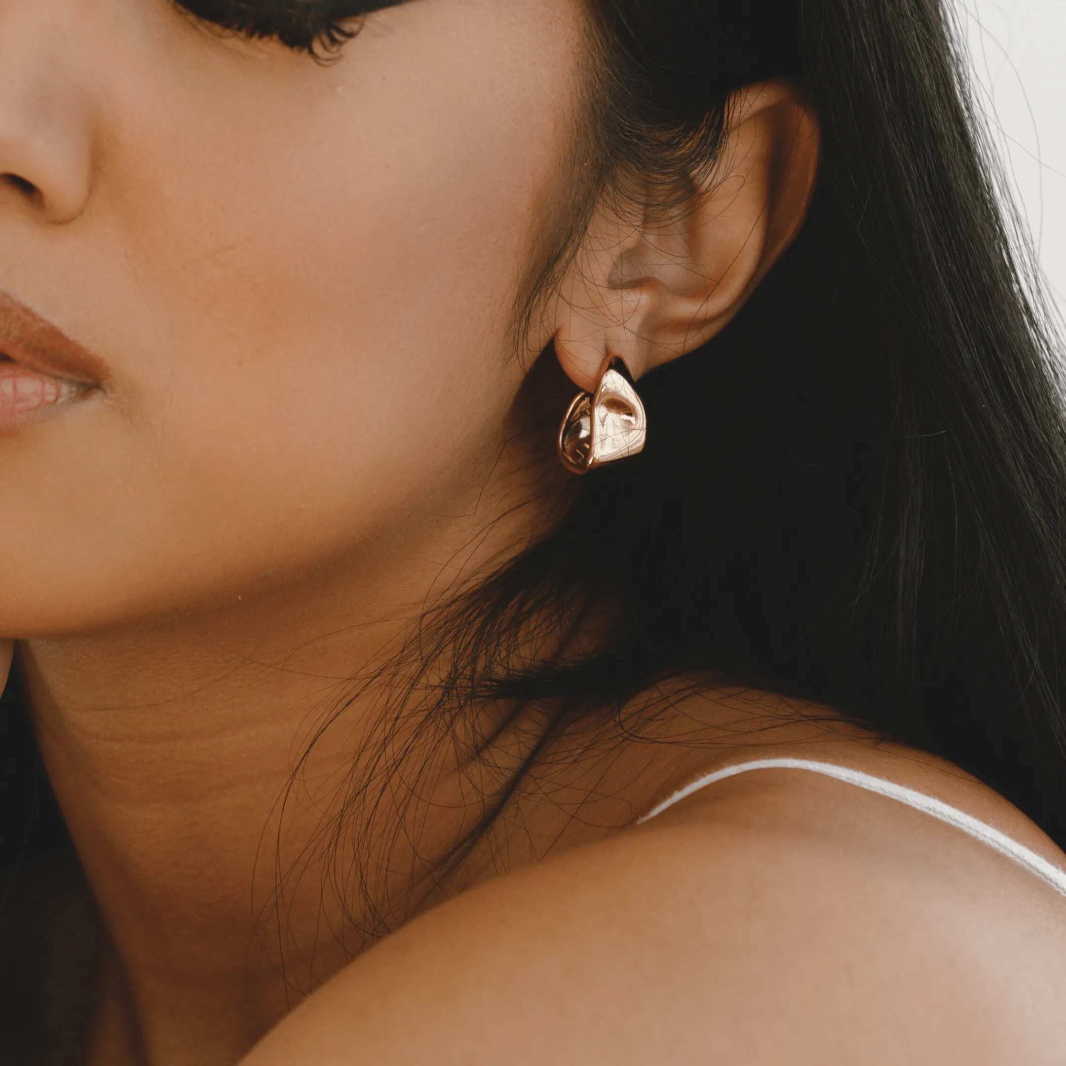 Indah Earrings - Gold