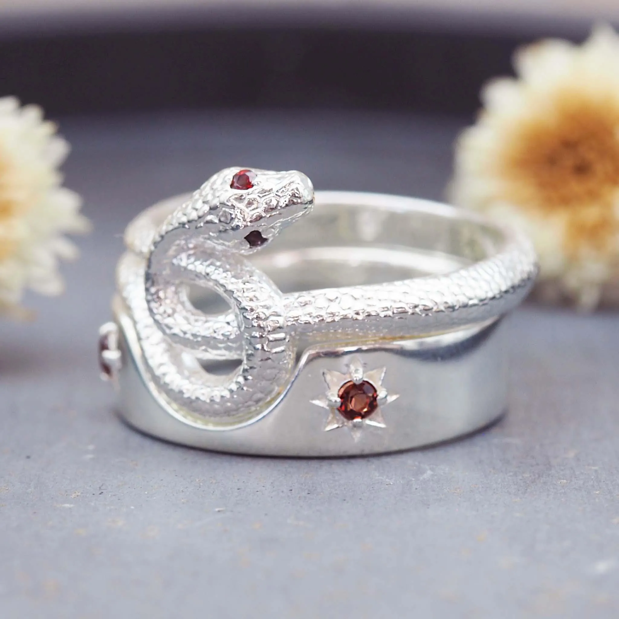LIMITED EDITION ‘i h x LUNA’ Garnet Serpent Ring Set