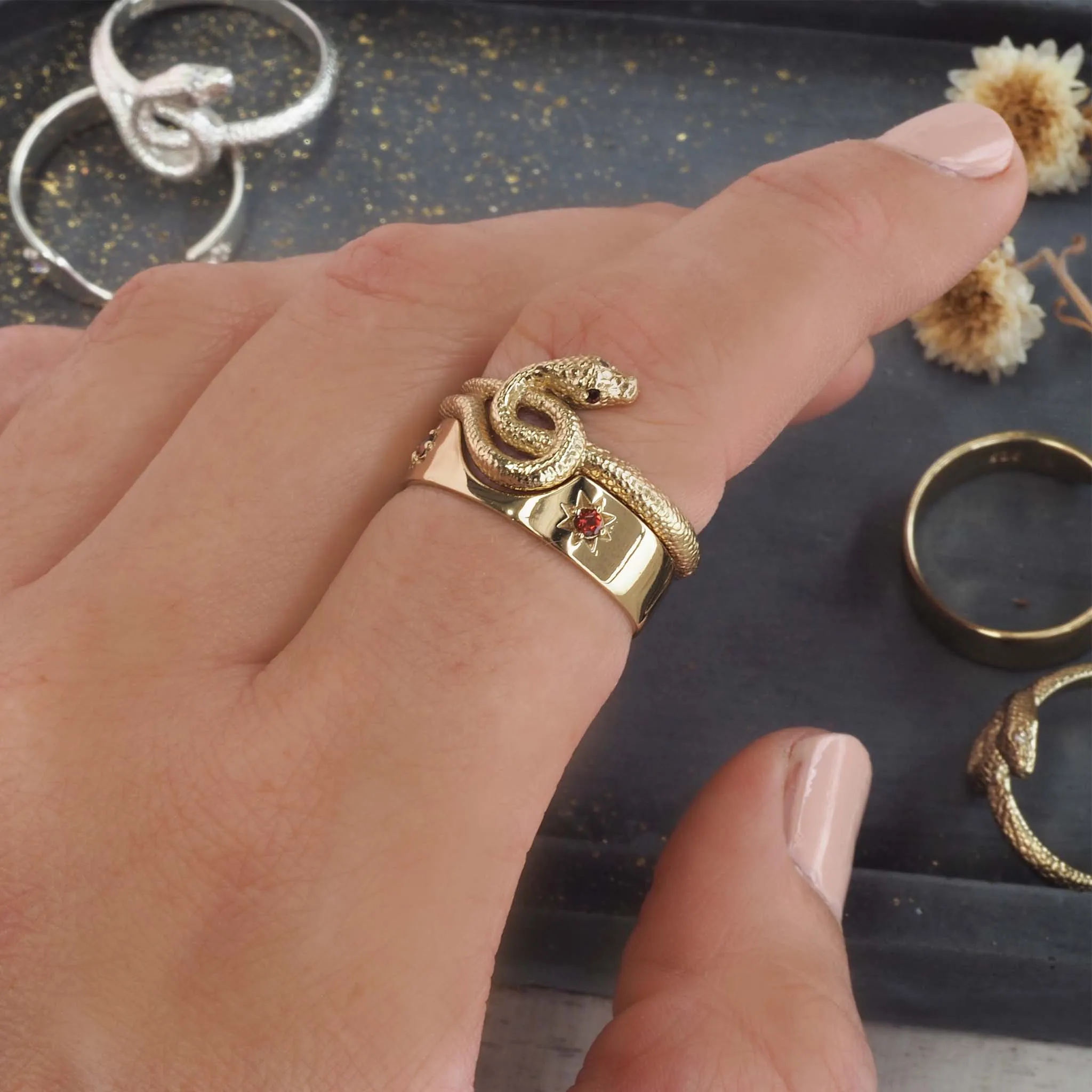 LIMITED EDITION ‘i h x LUNA’ Garnet Serpent Ring Set