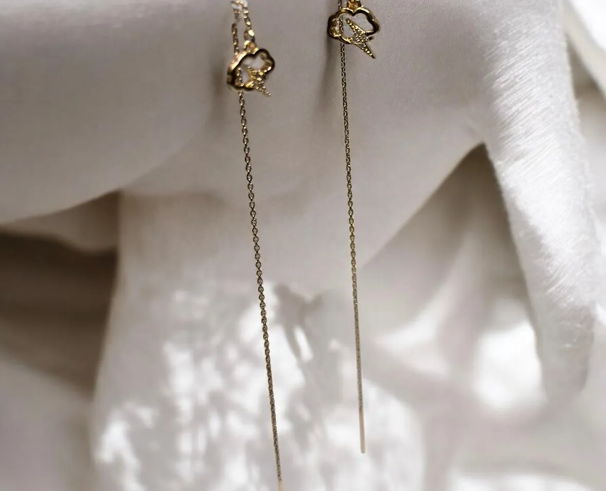 Minimalist - Gold thunder and cloud dangle threader earrings | chain dangle earrings | minimalist elegant statement earrings | cute kawaii earrings