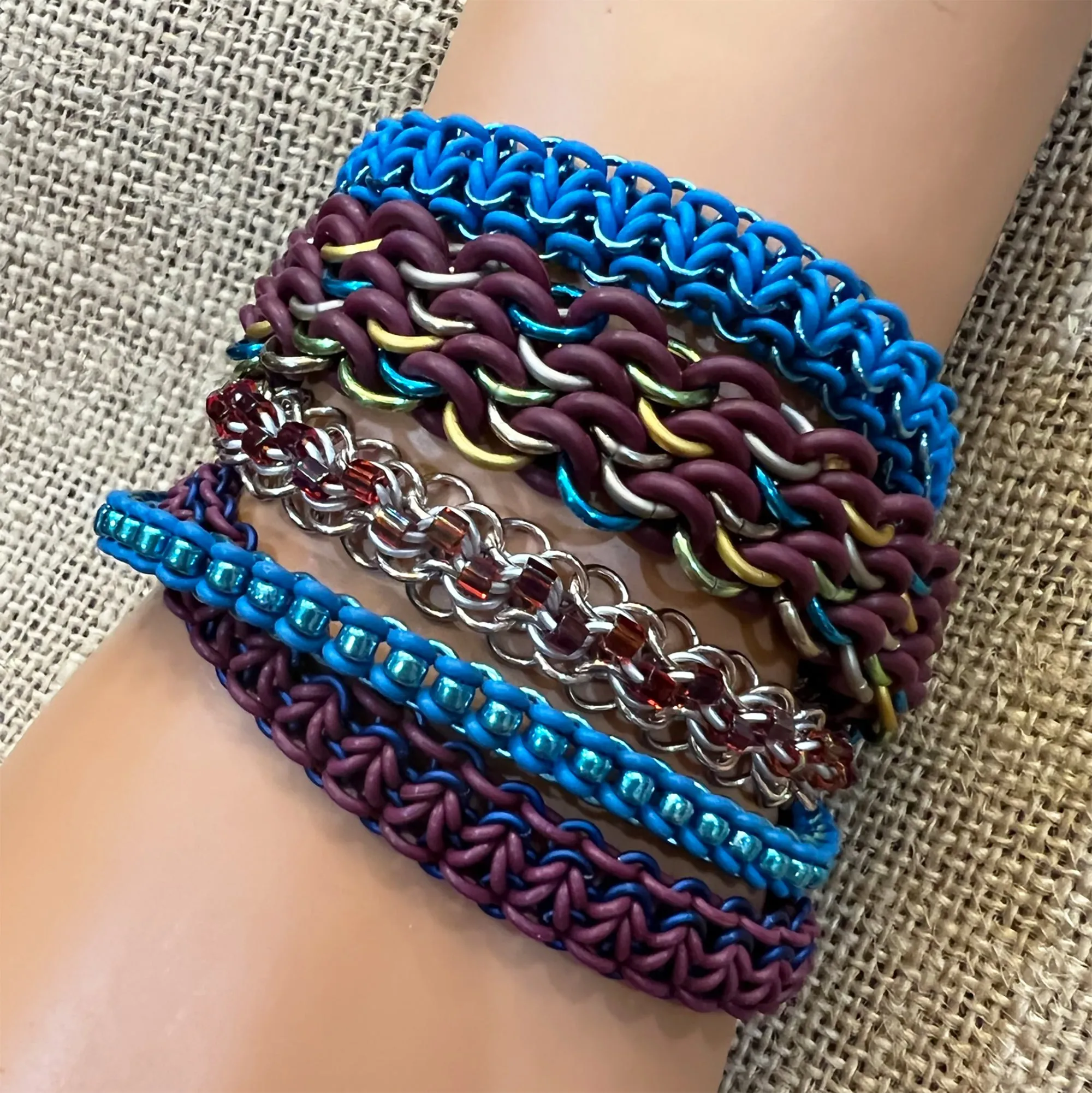 Oops Weave Stretch Bracelet with 7.25mm O-Rings (horizontal) Kit & FREE Video Class