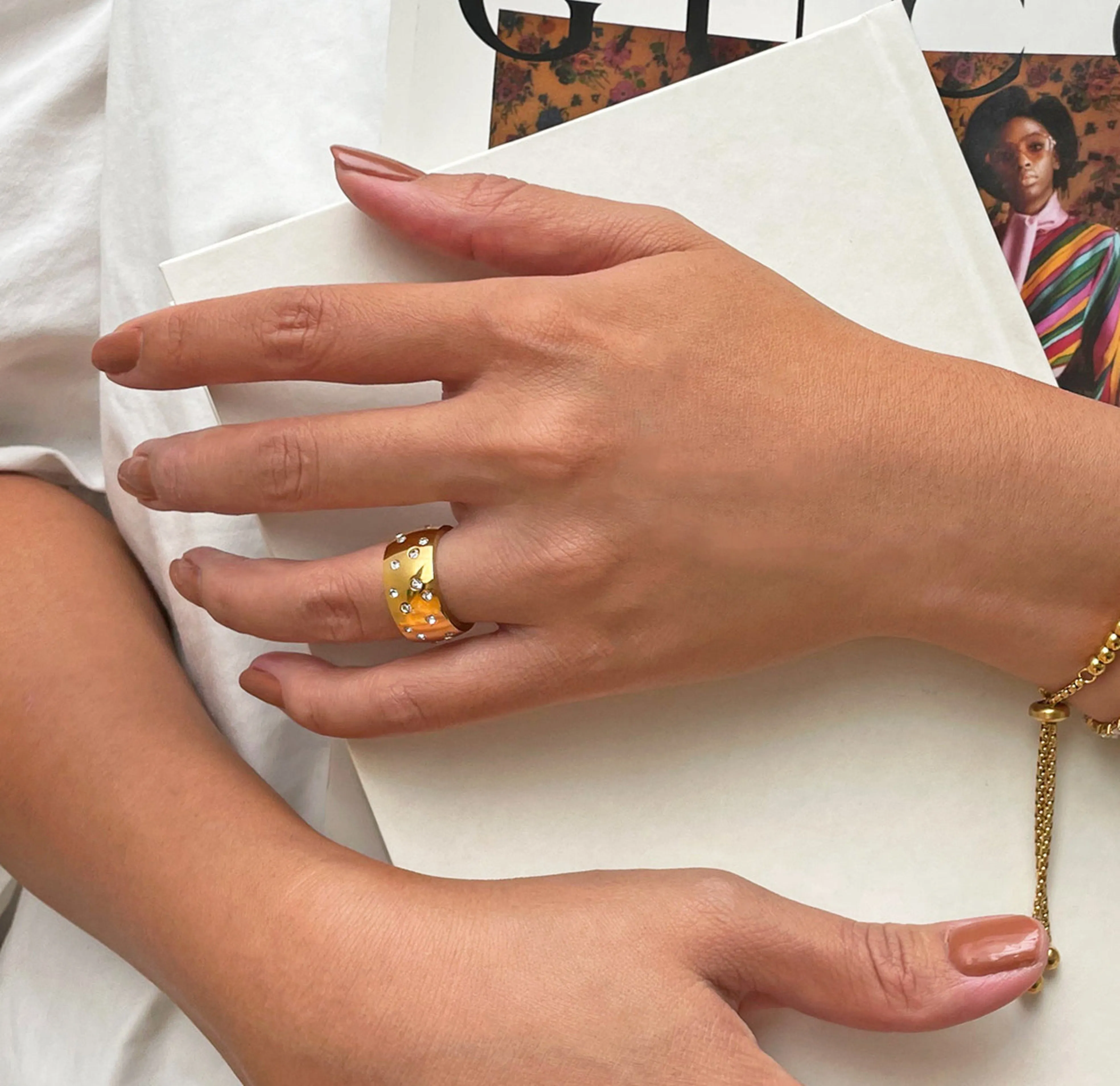 OPHELIA THICK GOLD PAVE RING