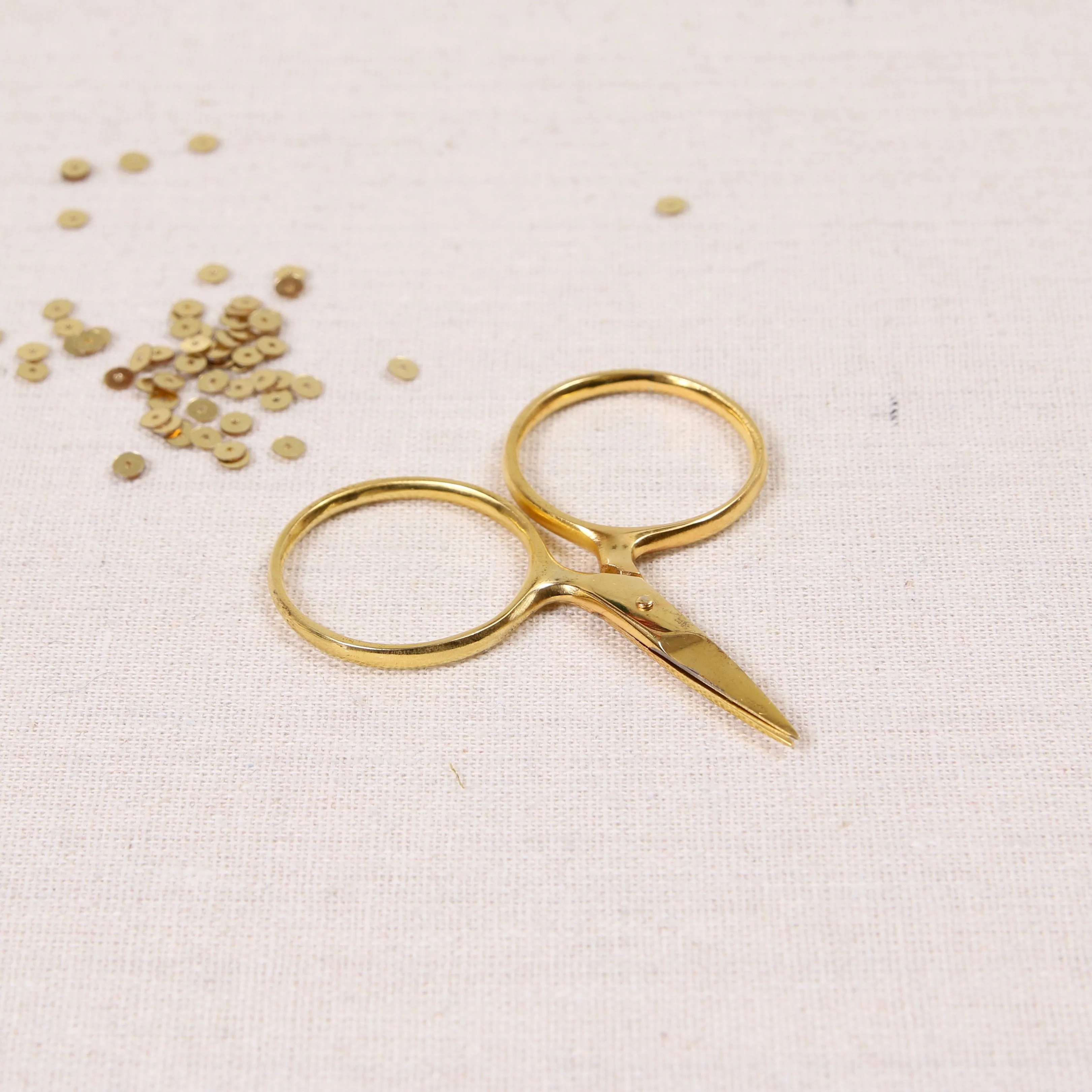 Oxford Snips, Gold