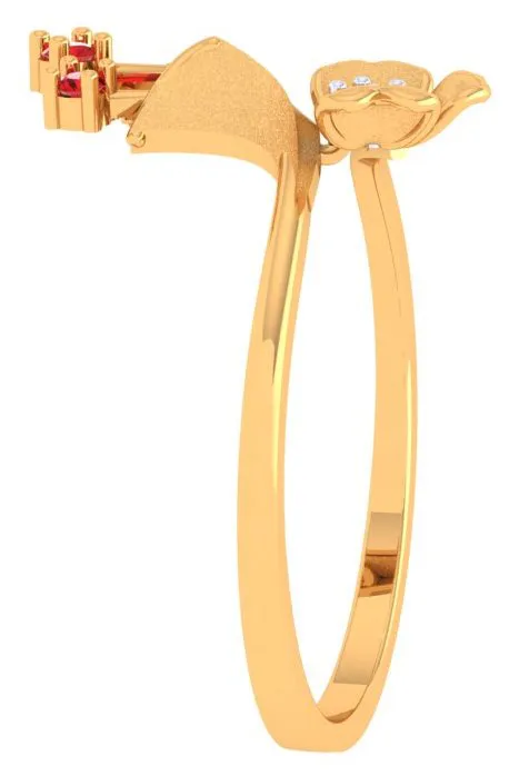 Shiny Gold Diamond Rings For Women