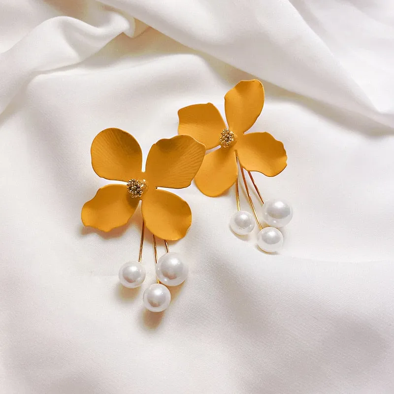 TEEK - Colored Crystal Flower Jewelry