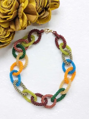 The Multicolored Chain-Links Necklace